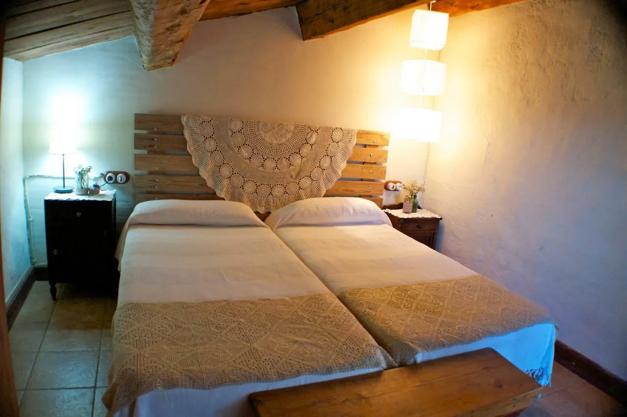Hostal Poble Rural Puig Arnau - Pubilló Odèn 0*,